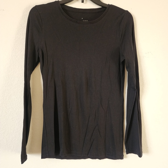 a new day Tops - 🎀 A New Day Junior's Black Long Sleeve Top Size: Small 🎀